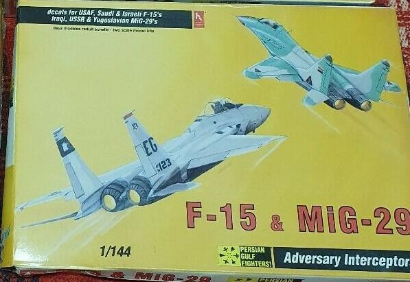 Hobby Craft F-15,MiG-29 (3000)