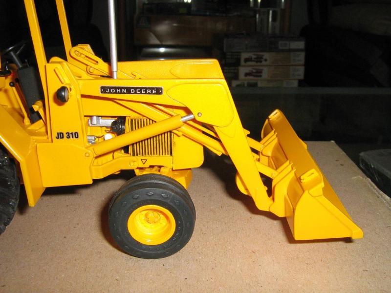 JD 310 1