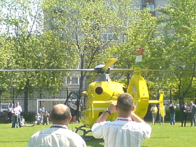 DSC00434

Mentőnap a Trungstarm pályán.
Telcsivel sikerült még elkapni, azért ilyen rossz a képek minősége.

Üdv Zsolt75