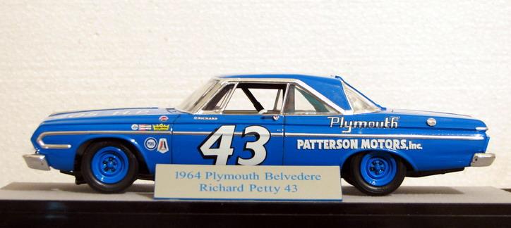 64 Plymouth 001