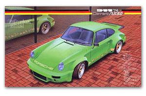 FUJ08209_Porsche 911 Carrera RS 3.0 74_6400