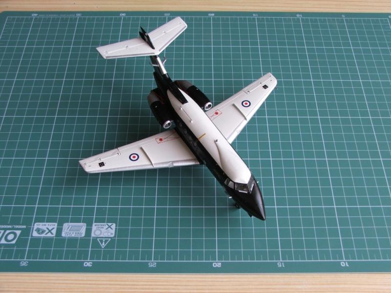 Airfix H.S. Domine_03