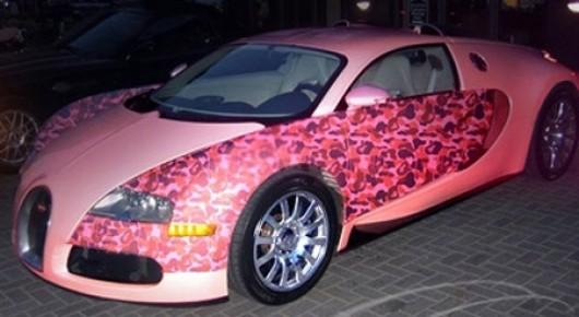 _a-bathing-ape-bugatty-veyron

pink veyron