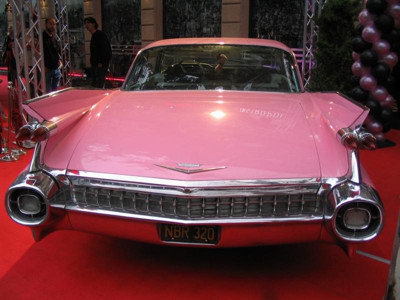 Cadillac Coupe de Ville (6)