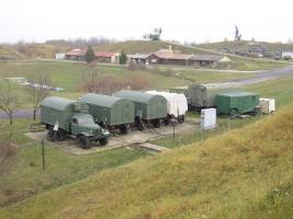 Zil-157

Még használatban levő Zil-157-es teherautó Kupon. A P-37-es radarokhoz tartoznak.