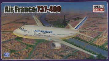Dobozbontás - Air France Boeing 737-400
(Stefan)