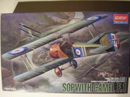Dobozbontás - Sopwith Camel F.1
(Stefan)