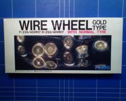 1-24  Fujimi - Wire Wheel - Gold Type
(Lajos)