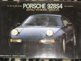 Porsche 928S4
Bodó György (gyurmakoma)