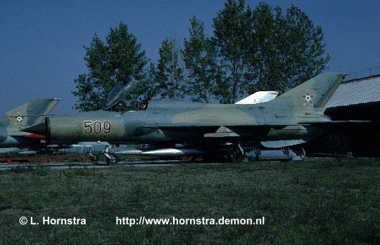 MiG21PFhun509camo