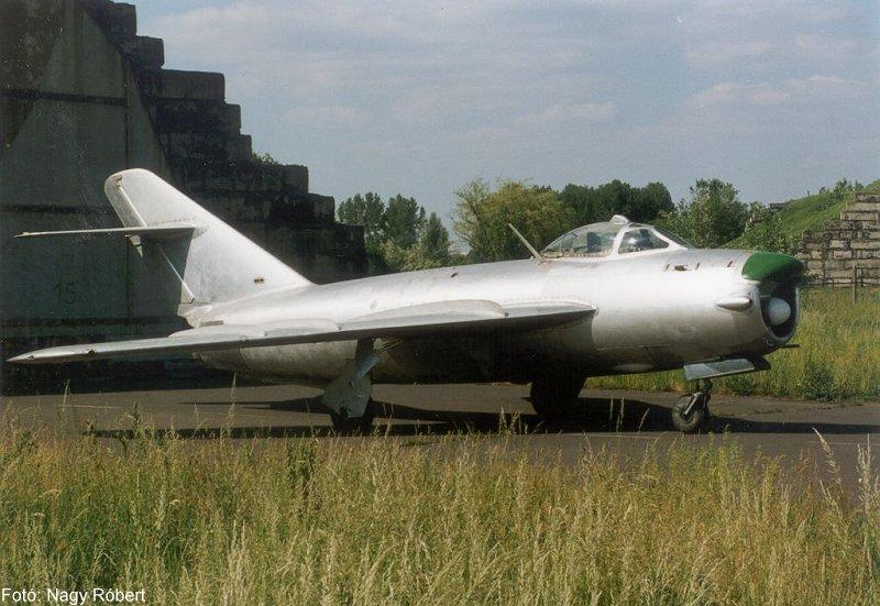 Mig-17 a debreceni reptéren