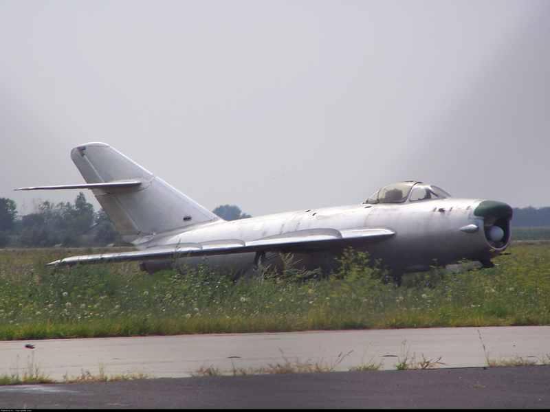 Mig-17 a debreceni reptéren