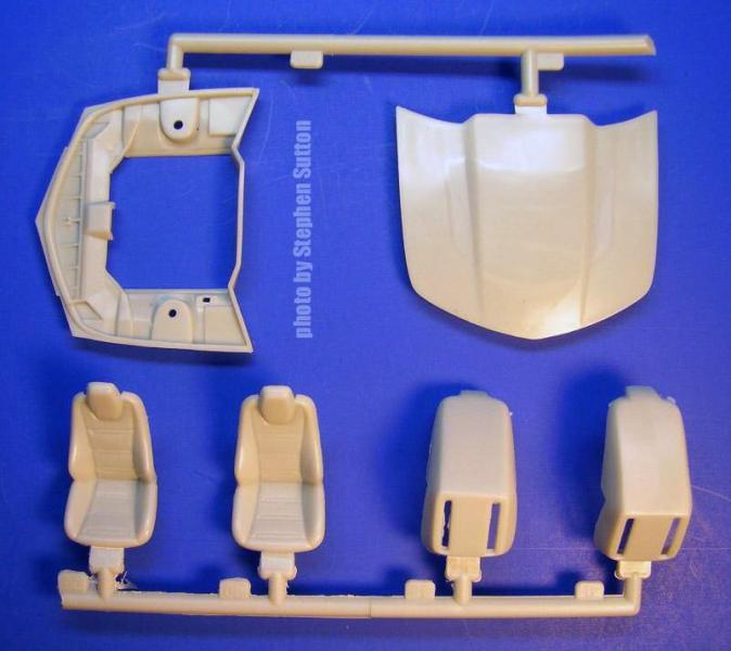 amt_06camaro_sprue4