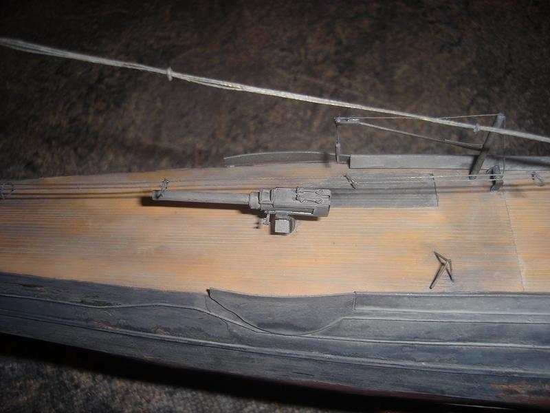 I-12 140 mm löveg környéke