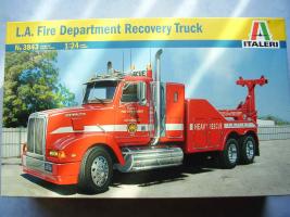 L.A Fire Department Recovery Truck
(Bukebe)