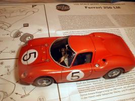 Ferrari 250LM

Néha az autók felé is kacsintgatok.
Méretarány: 1/32
Gyártó: Airfix