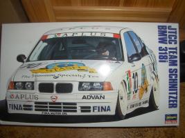 BMW 318i a kockás "farkú" ördög
(KossuthLajos)