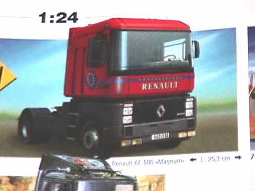 23RenaultAE500MagnumItaleri124-vi