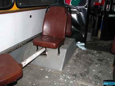 Busz1