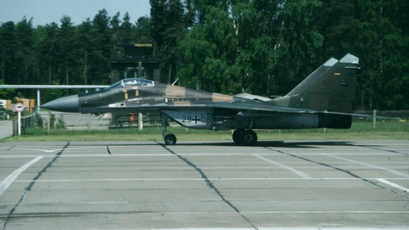 29+08 8816Mig-29%2029+08