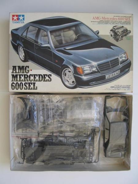 Mercedes-Benz 600SEL AMG 02