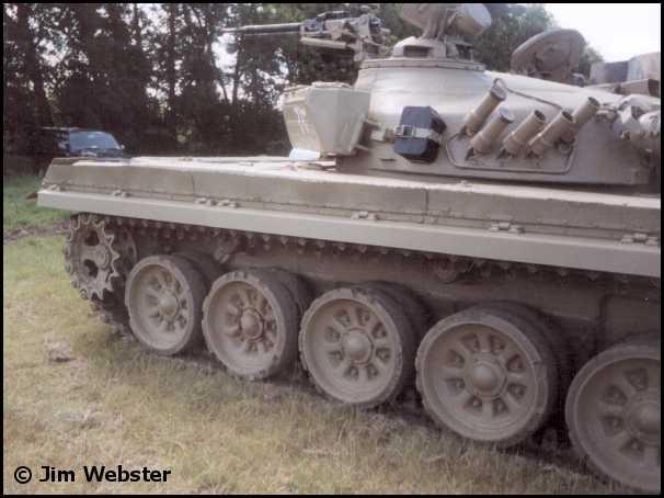 iraq-t72m101_003SADDAM