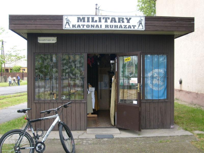 Hivatalosan itt keresem a betevőre valót