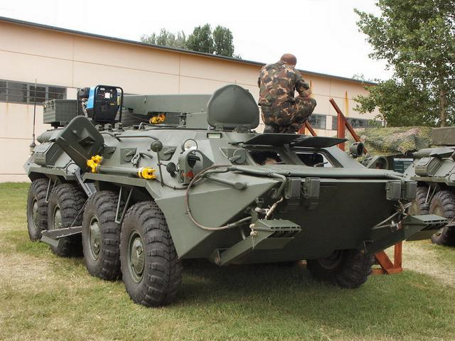 BTR-80 ARV