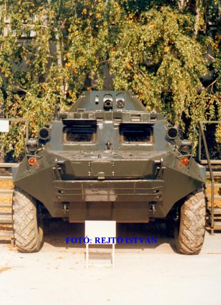 BTR-60pb 