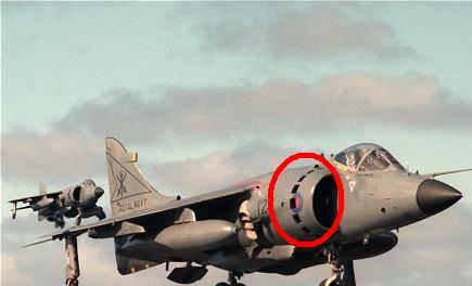 450-Royal_Navy_Hawker_Sea_Harrier_FRS-1_1984

Erre gondolok...