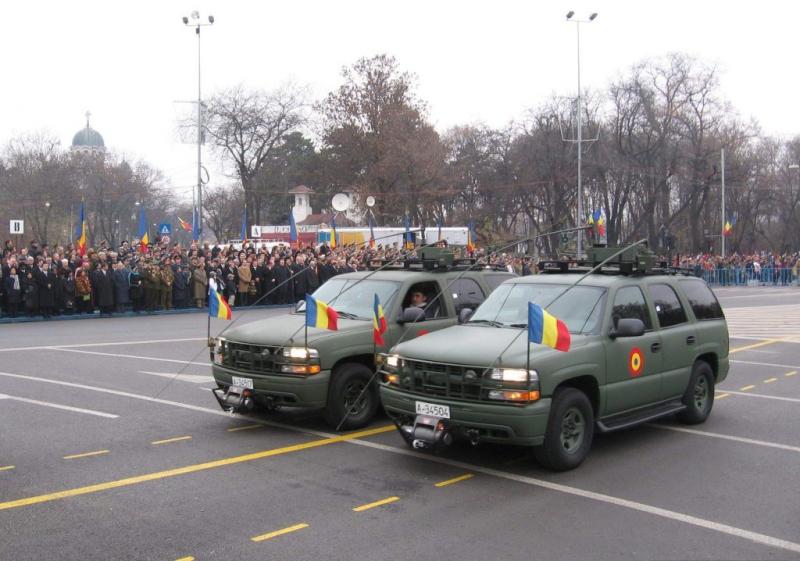 Mobile_communication-car-Romanian_army_001