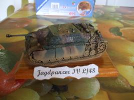 A német vadászpáncélos
(Gyurma)