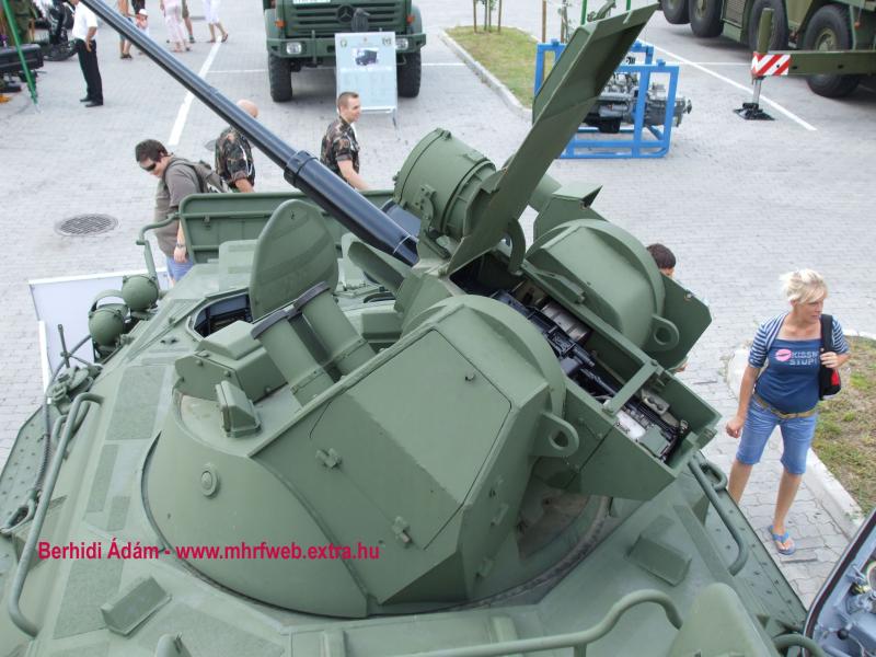 btr80AM

Csúszásgátló "alakzatok"