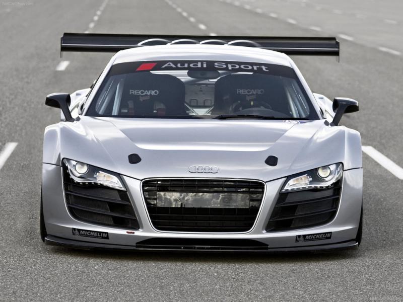 R8GT3-03