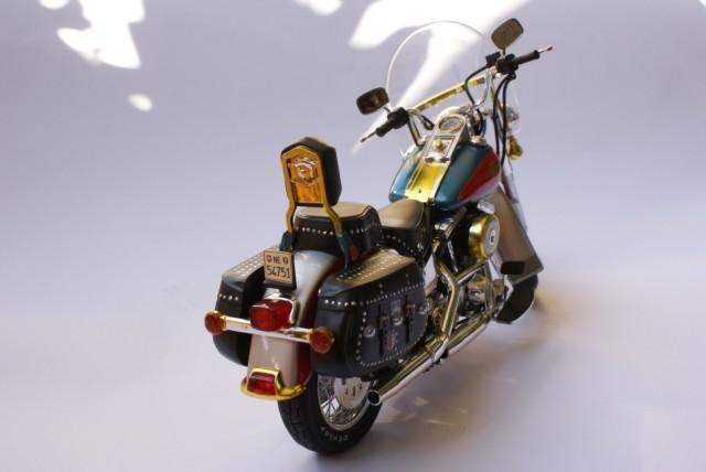 1:9 Revell Harley Davidson