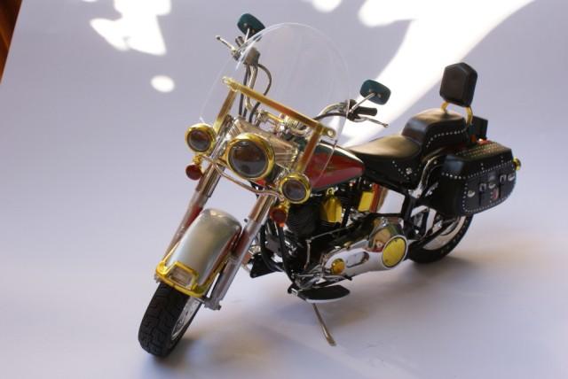 1:9 Revell Harley Davidson