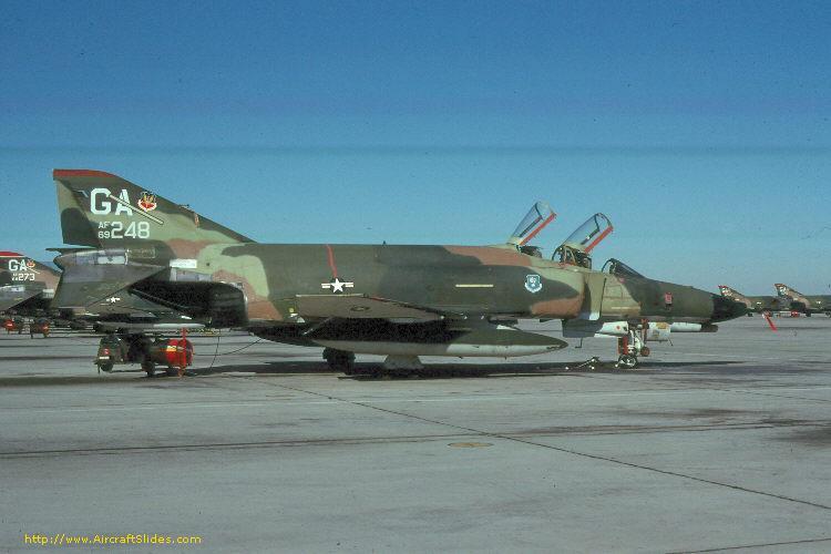 F-4E 69-7248 GA 1978 VERY RARE CAMO

sárgaborsó tannel