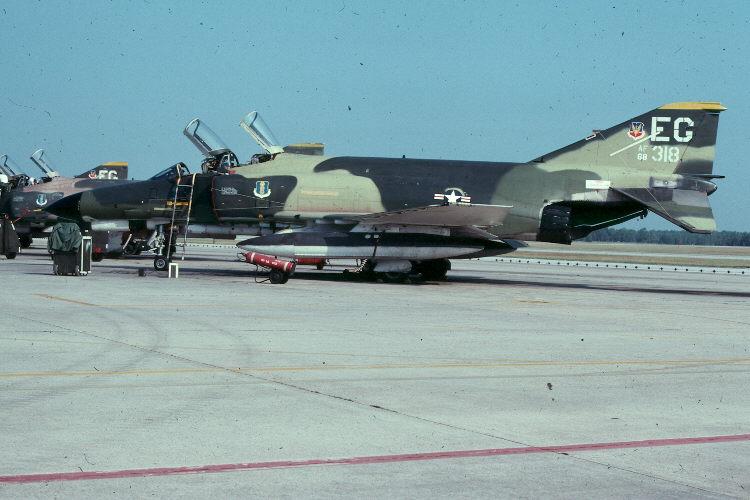 F-4E 68-0318 EG 33TFW SPECIAL CAMO v