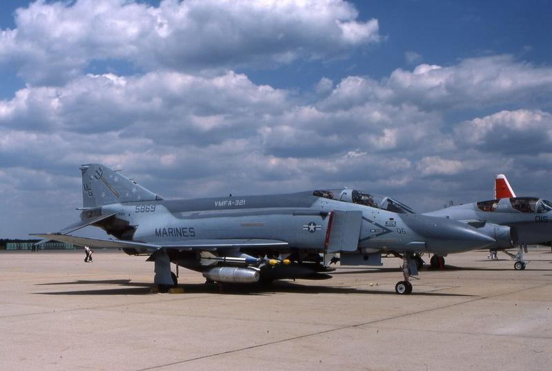 Resize of VMFA-321 F-4S 155869. Slide process date was may87