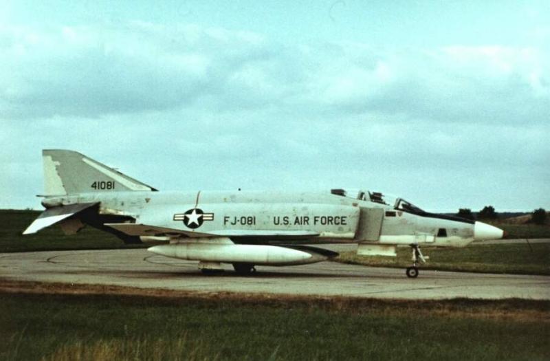 RF_4C_Phantom_II_USAF_19662