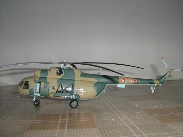 Mi-8 10423 03