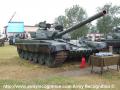 T-72M1_main_battle_tank_Kecskemet_2007_Air_Show_Hungary_001[1]