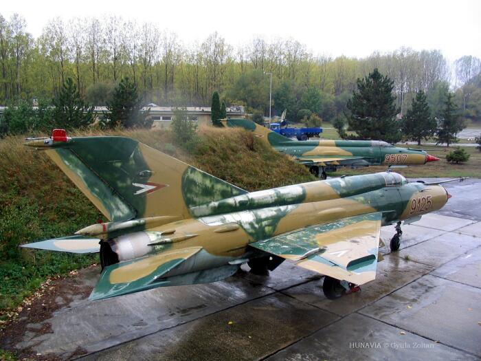 PA030922_GYZ_180_MiG_21