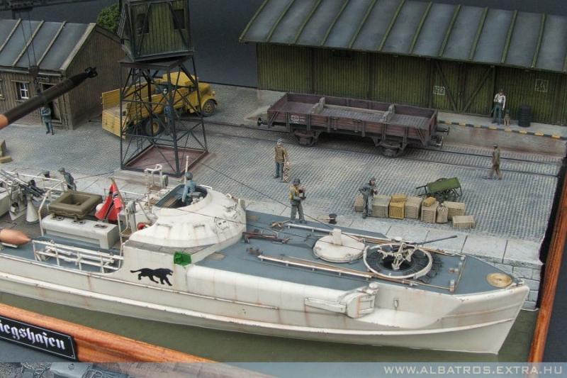 Kriegshafen dioráma 1:72