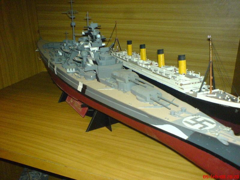 DSC004832

A titanic az első nagyobb makettem bismark a második