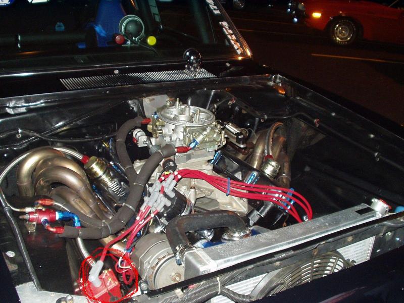 Michael_Ps_1968_Barracuda-Engine