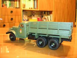 Egy sz&eacute;p teheraut&oacute;
(Moris721)