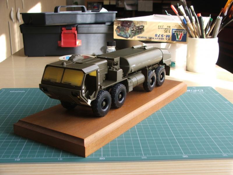 Italeri U.S. Heavy Fuel Tanker M-978_3