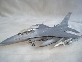 F-16c mig killer (1-72)