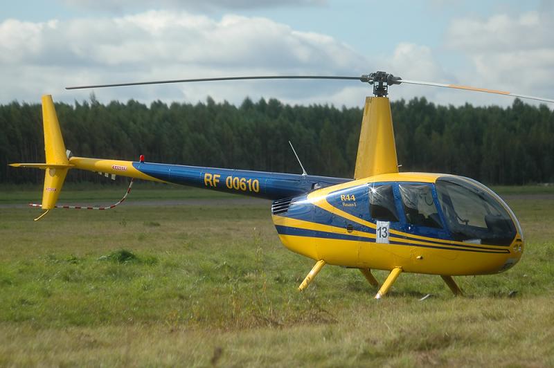 Robinson-R44_2